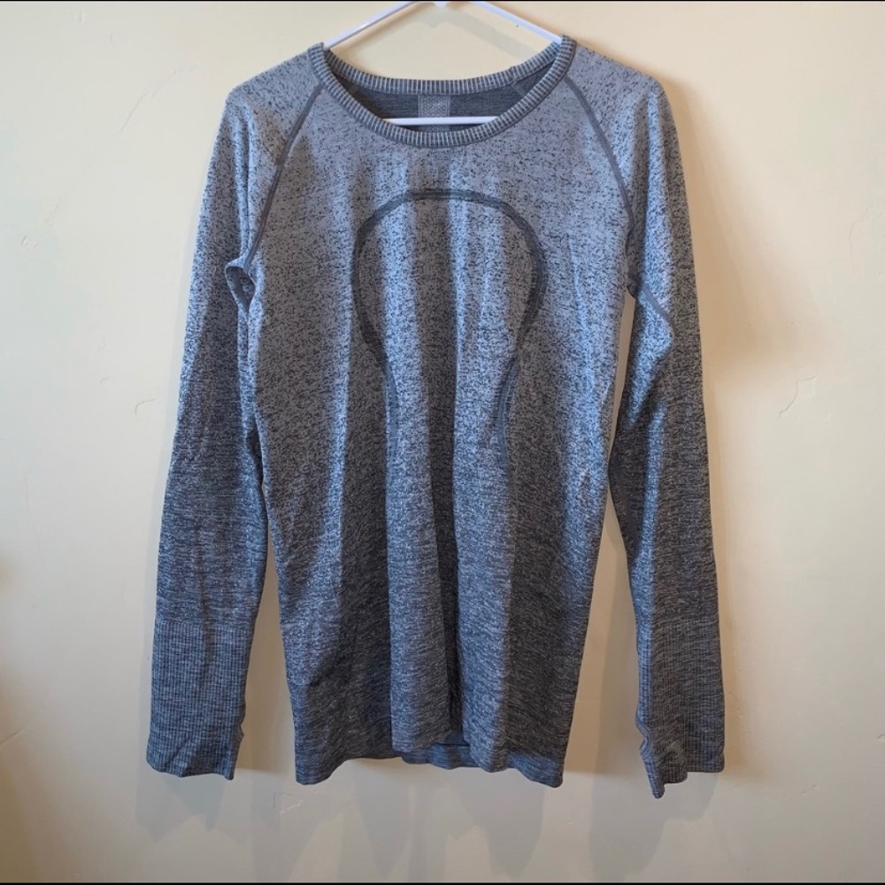 Lulu lemon long sleeved shirt